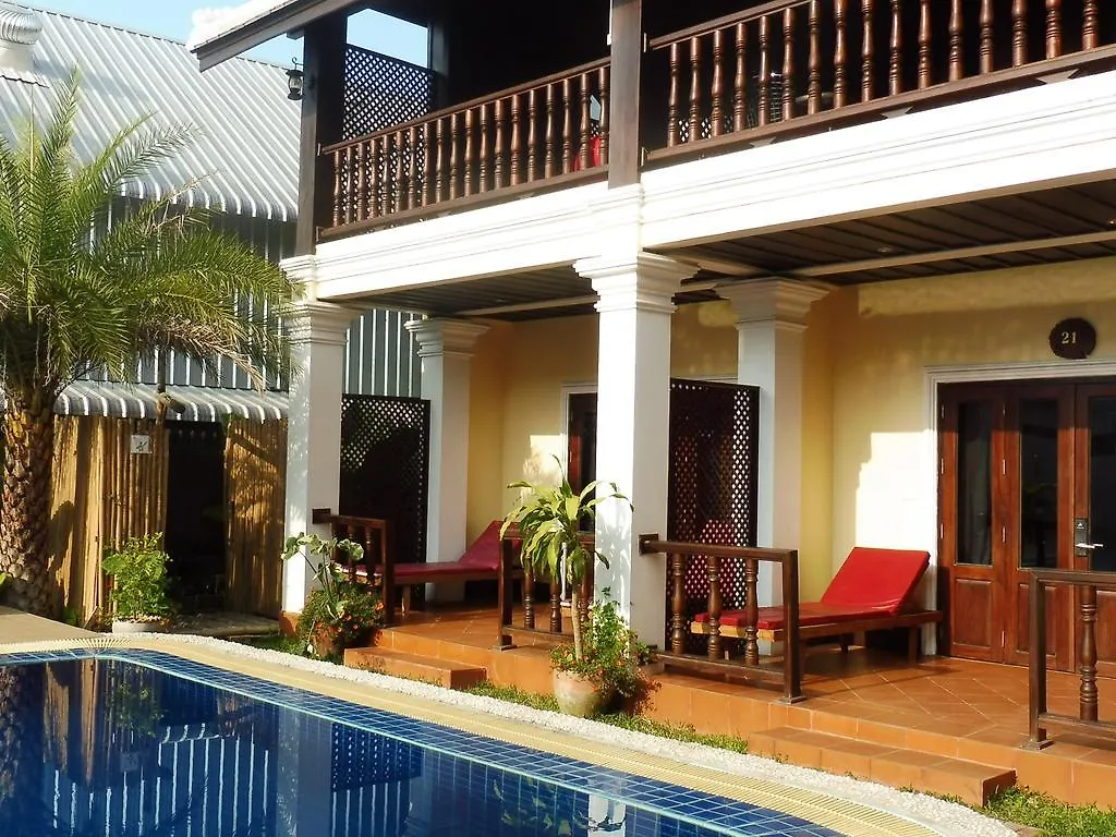 Le Vang Bua Villa Luang Prabang 3*,  Laos