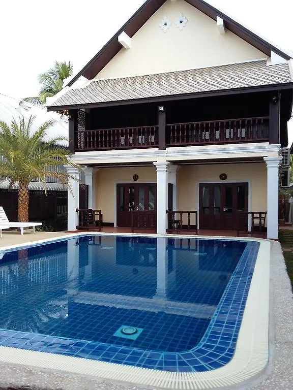 Le Vang Bua Villa Luang Prabang