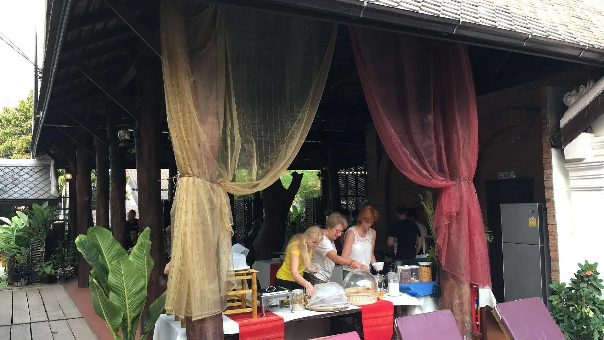 Le Vang Bua Villa Luang Prabang 3*,  Laos