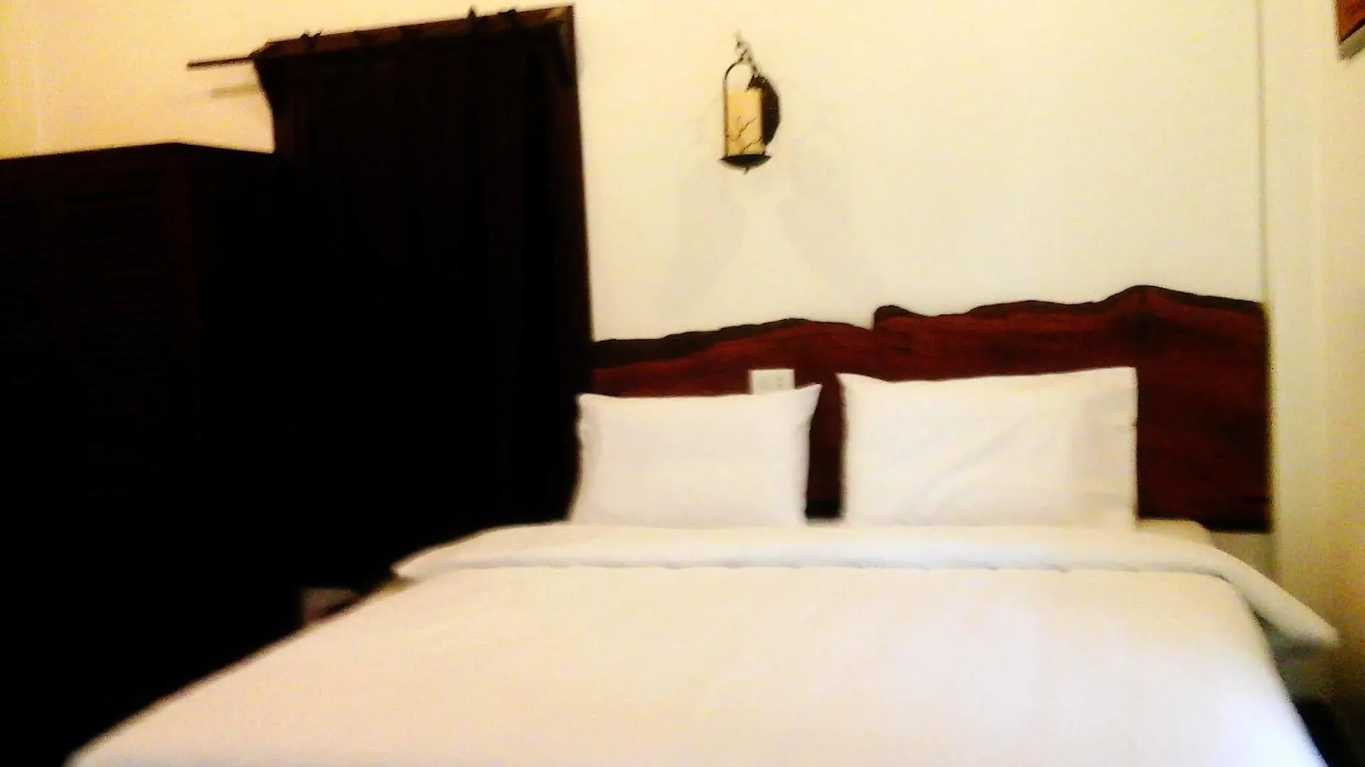 Le Vang Bua Villa Luang Prabang 3*,  Laos